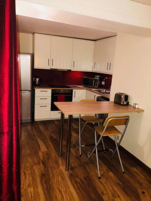 Vibrant Apartment At The Shore In Leith EDI Exterior foto